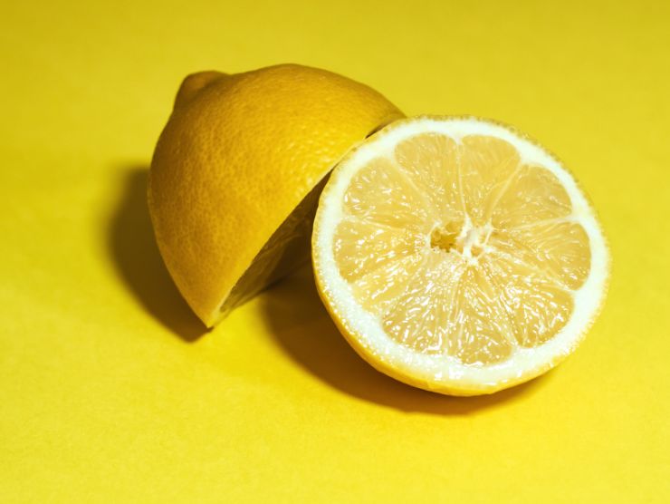 come usare il limone in lavastoviglie
