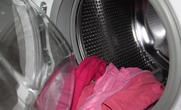Lavatrice e panni sporchi o con cattivo odore: i motivi