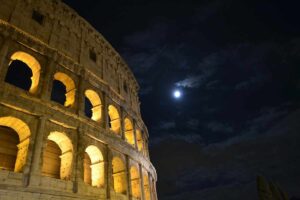 Il Colosseo di notte